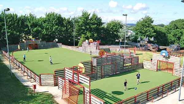 Parkdean lower hyde Holiday Park sports