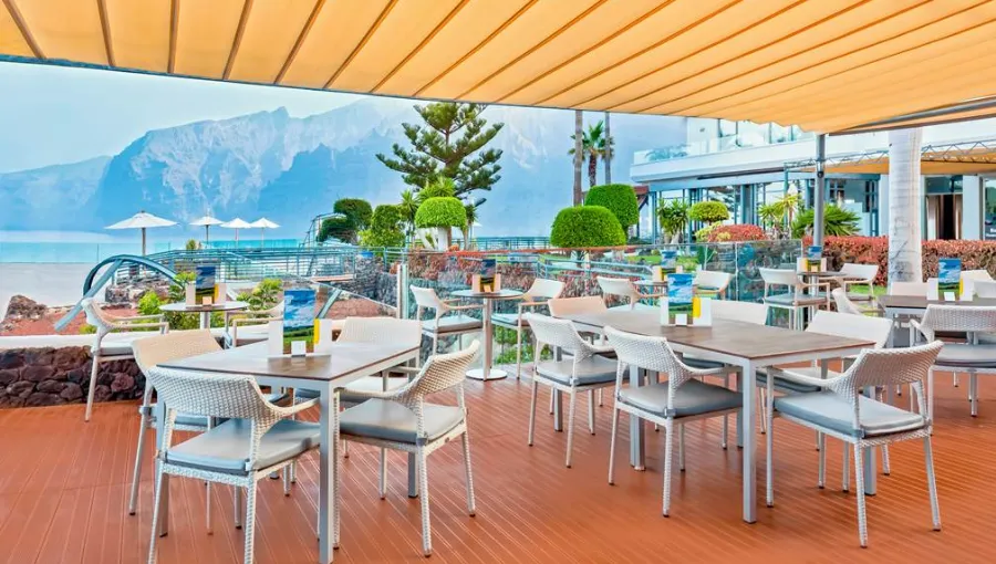 Best all inclusive hotels in Tenerife - Barcelo Santiago Restaurant Terrace