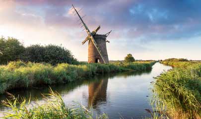 Norfolk Golf and spa breaks