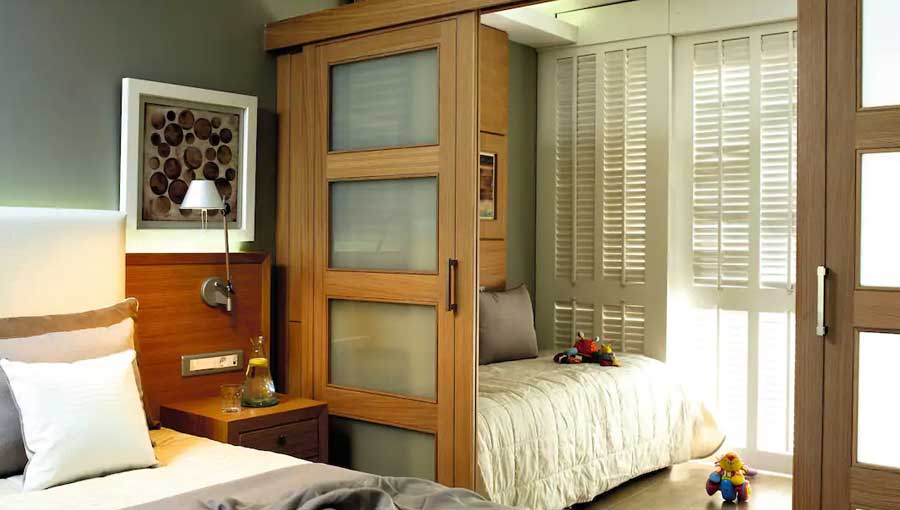 Holiday Village Rhodes Deluxe Family Room