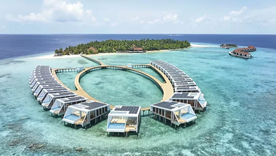 ROBINSON Maldives Bungalows