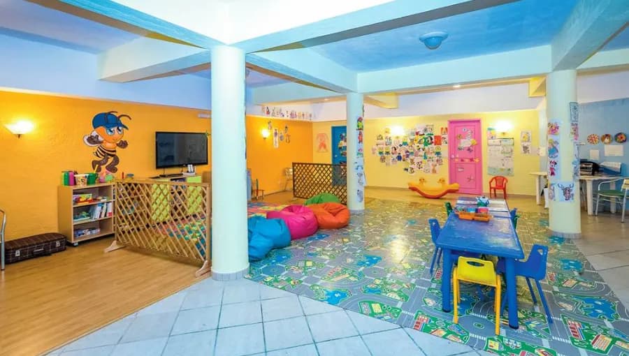 Muthu Clube Praia Da Oura Kids Club