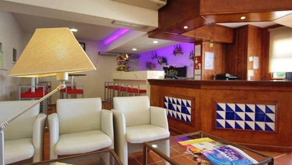 Interpass Zarco Apartments Reception