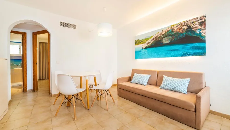Globales Bouganvilla Living Room - 2 bed Apartment
