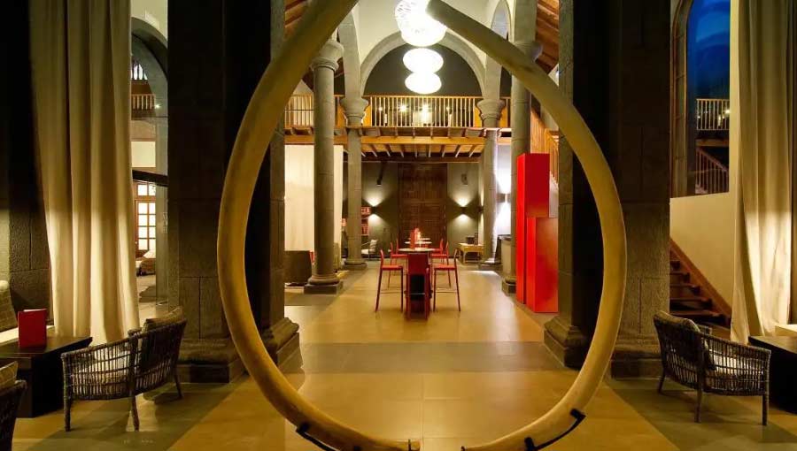 Melia Hacienda Del Conde Bar