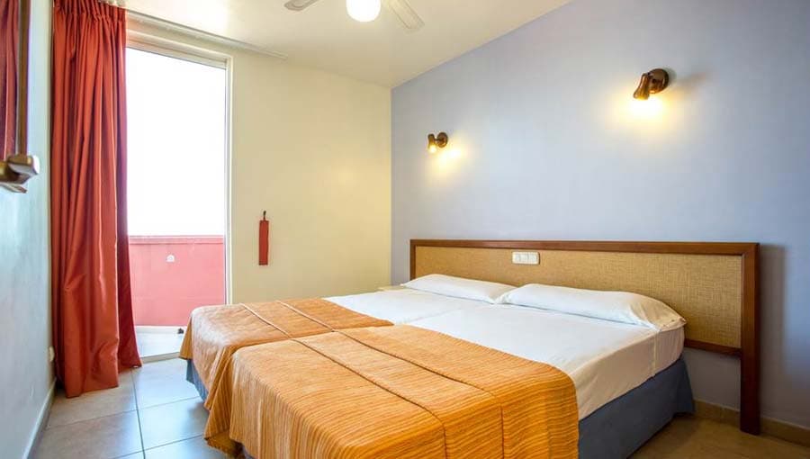 Laguna Park II One Bed Apartment