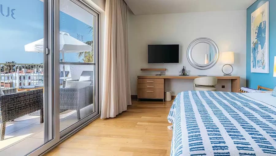 TUI BLUE Barut Andiz Junior Suite