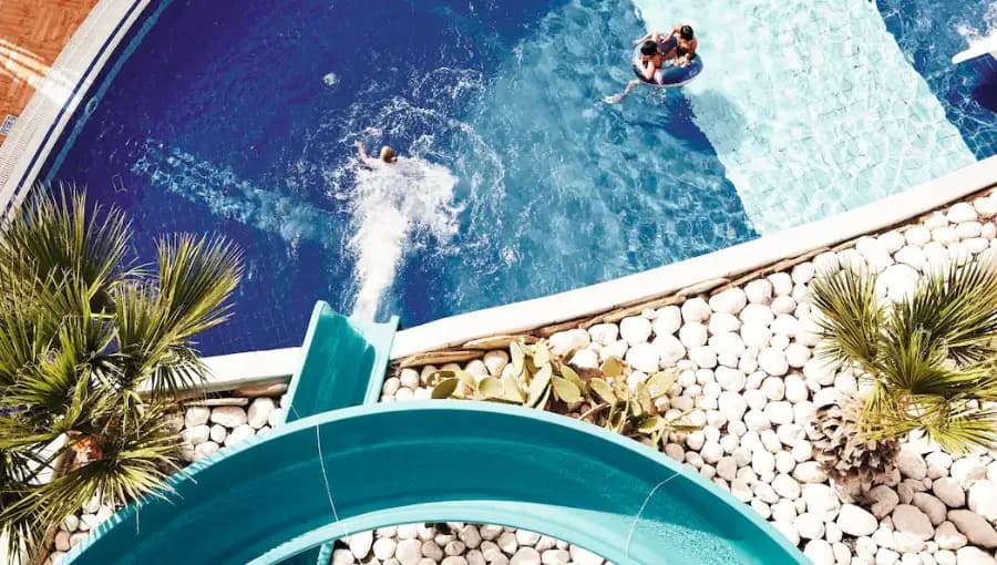TUI BLUE Tropical Waterslide