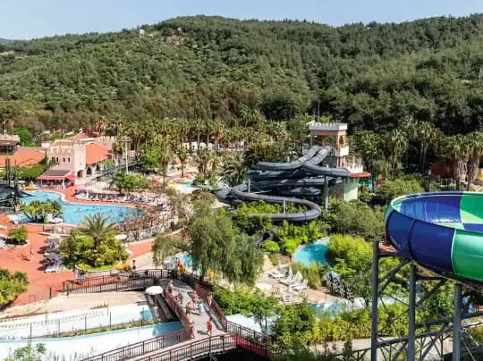 Aqua Fantasy Aquapark Hotel