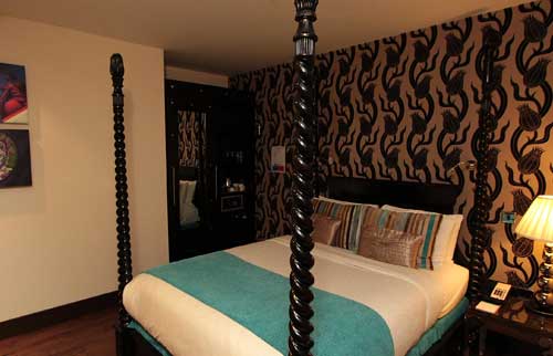 One Bedroom Suite