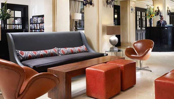 London Bridge Hotel Reception