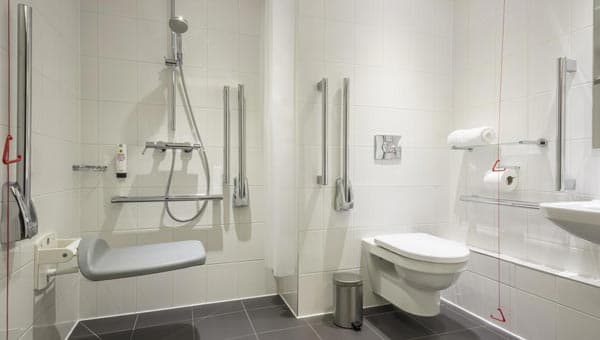 Point A Hotel Shoreditch Accessible Bathroom