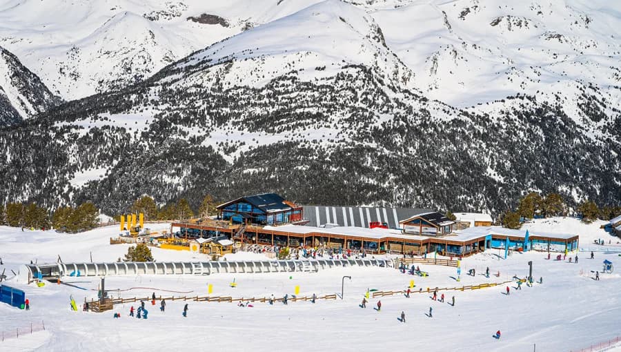 Ski school lesson on the beginner slopes above Soldeu, Andorra