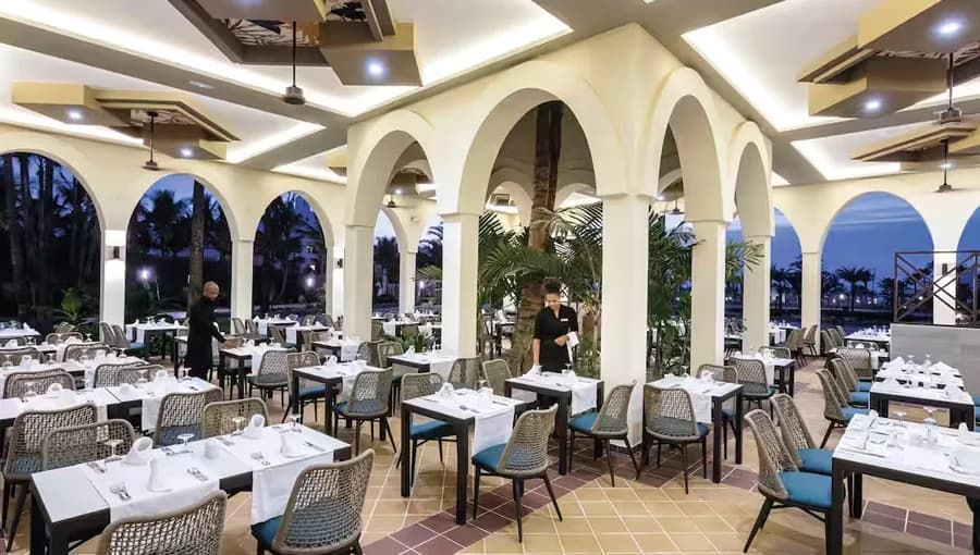Riu Karamboa Restaurant