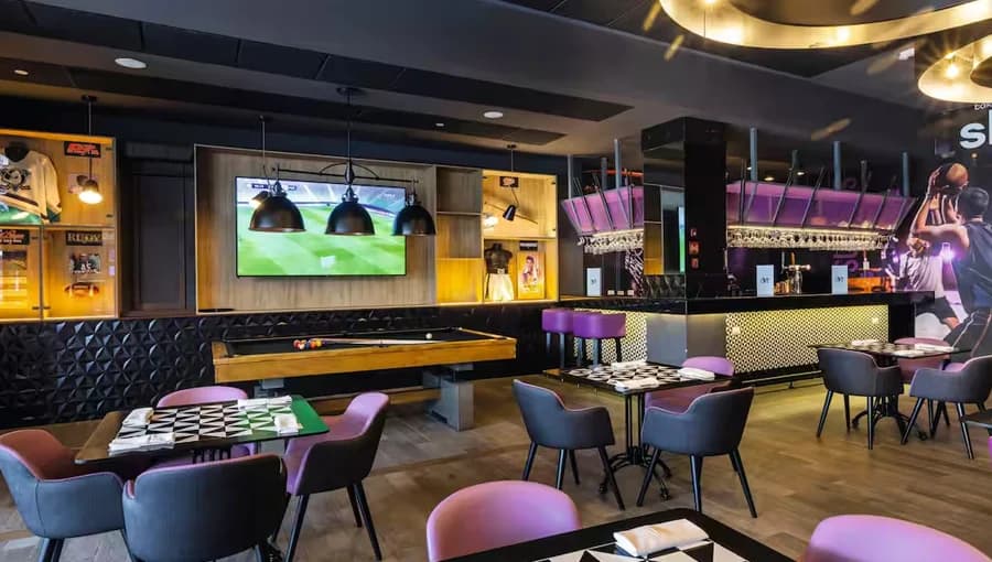 Planet Hollywood Cancun Sports Bar