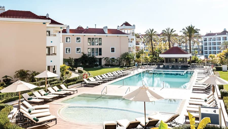 As Cascatas Golf Resort - Swimming Pool