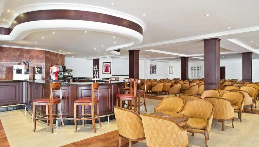 Sol Pelicanos Ocas Sports Bar