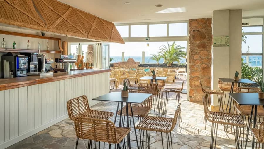 Hotel Ereza Mar Bar