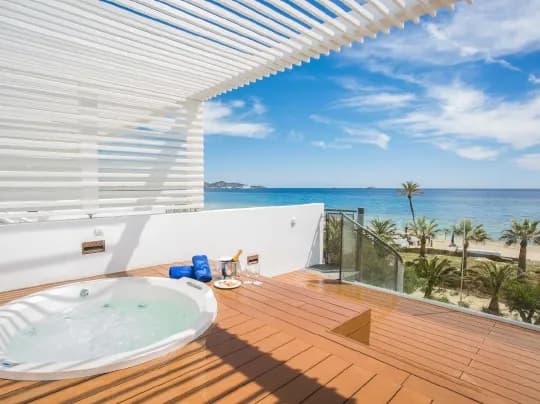 Seafront View Room
