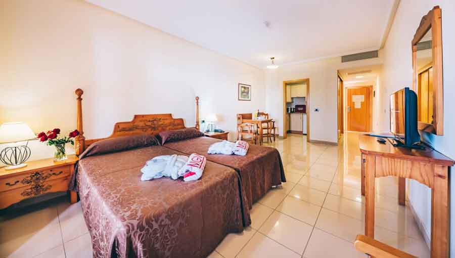 Grand Muthu Golf Plaza Hotel Studio