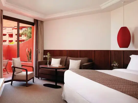 Deluxe Double Room With Garden View And Balcony