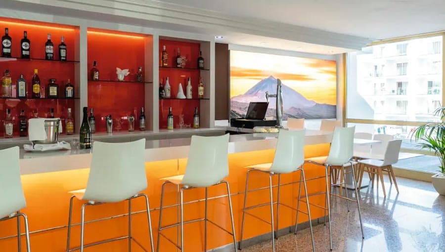 TUI SUNEO Tamaimo Tropical Lobby Bar