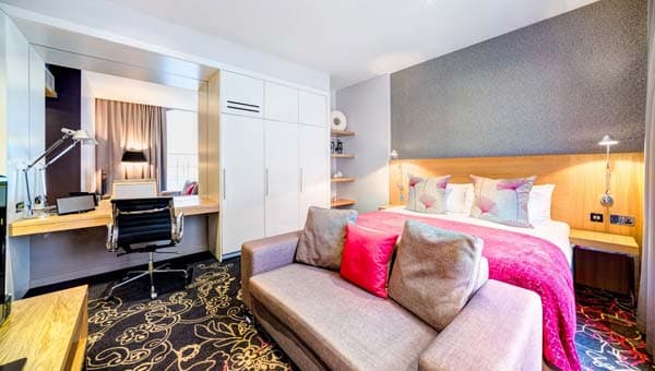 Apex Temple Court Hotel