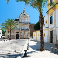 Where To Stay In Faro