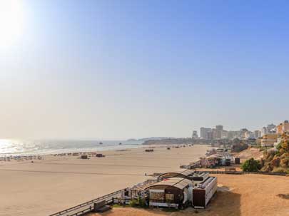 Praia da Rocha Holidays