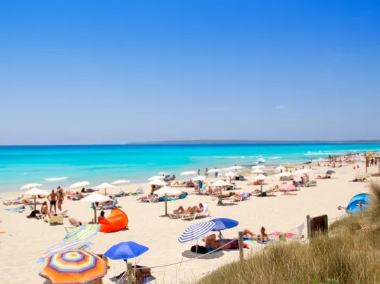 Platja de Migjorn Holidays Formentera