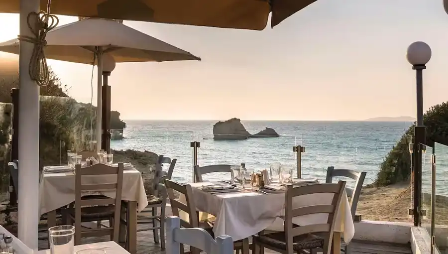 Akron Seascape Resort Restaurant Terrace