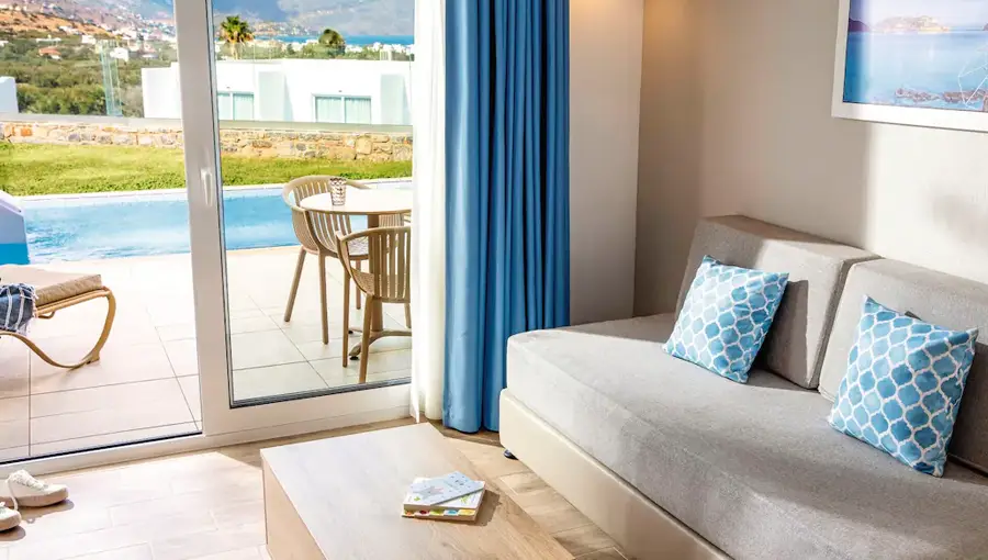 TUI BLUE Elounda Breeze family room