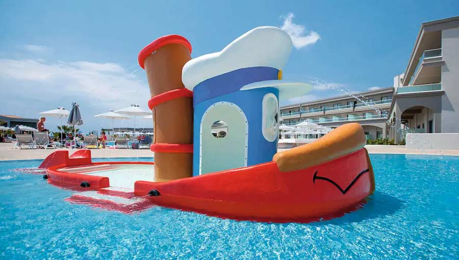 TUI BLUE Lagoon Princess Splash Pool