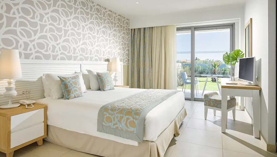 TUI BLUE Lagoon Princess Suite