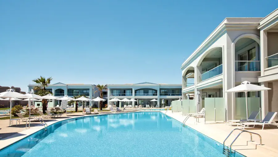 TUI BLUE Lagoon Princess Swim Up Room