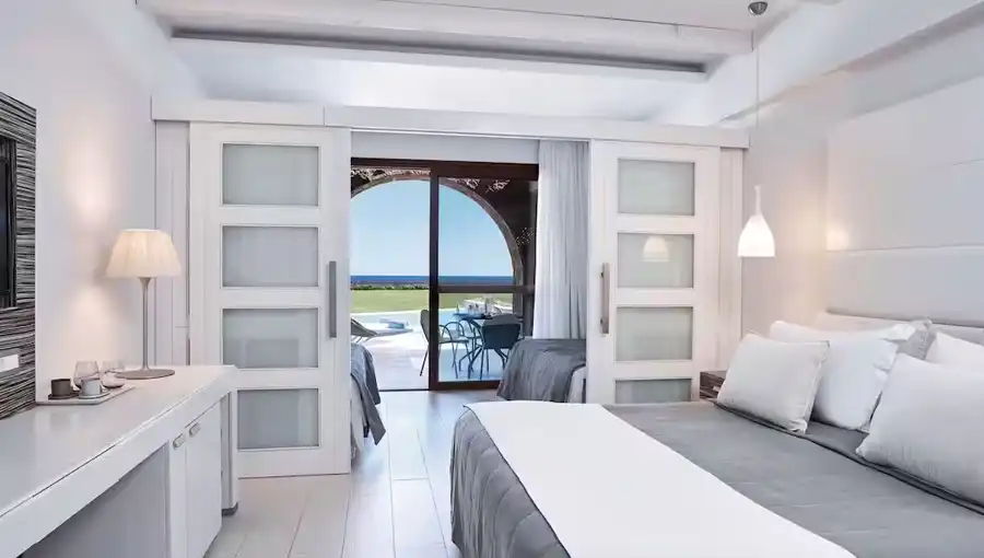 TUI BLUE Atlantica Aegean Park Swim Up Family Room