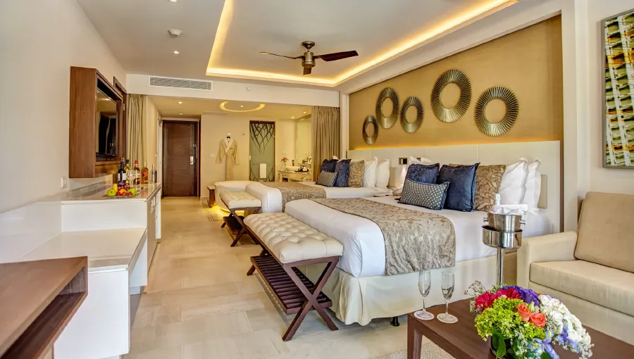 Royalton Riviera Cancun Luxury Suite