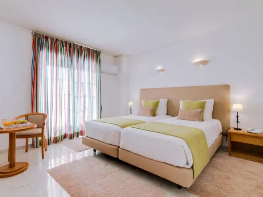One Bedroom Apartment