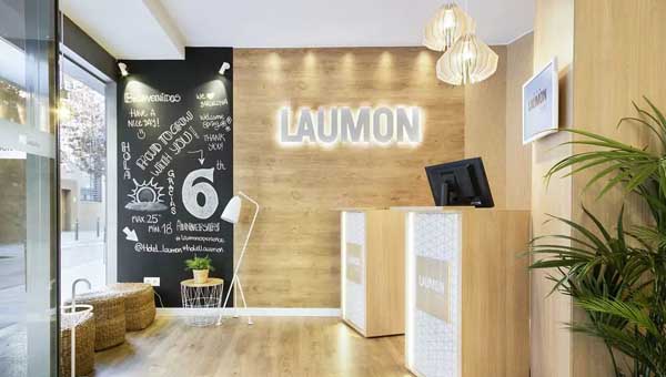 Hotel Laumon Barcelona Reception Area