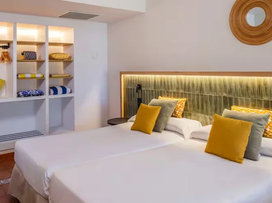 Duplex Twin Room With Balcony