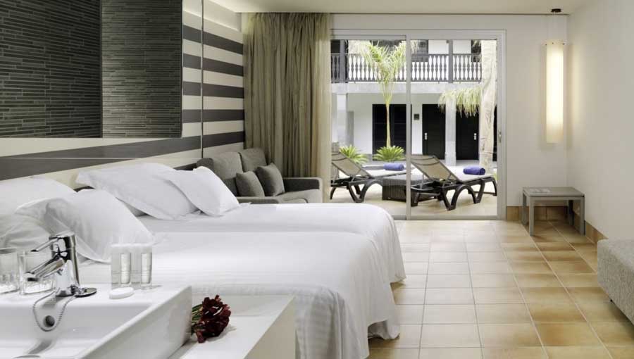 Barcelo Castillo Beach Resort Deluxe Suite