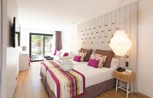 Grand Palladium White Island Resort & Spa Standard Sea Side Room