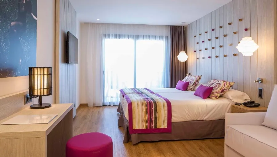Grand Palladium White Island Resort & Spa deluxe room
