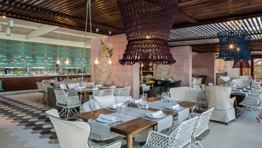 Grand Palladium White Island Resort & Spa restaurant