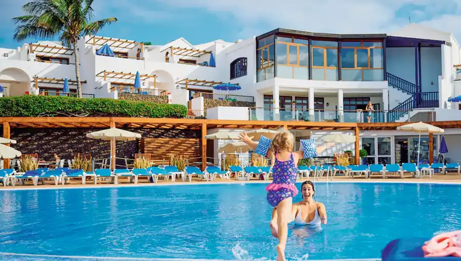 TUI BLUE Flamingo Beach Pool