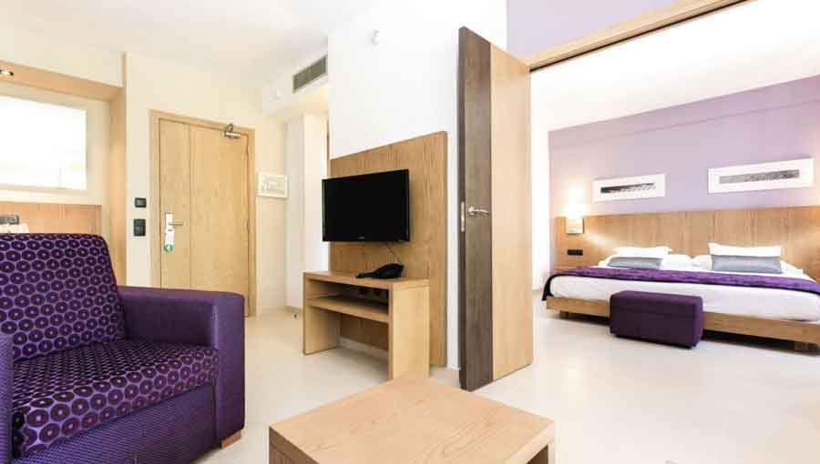 Holiday Village Majorca Suite