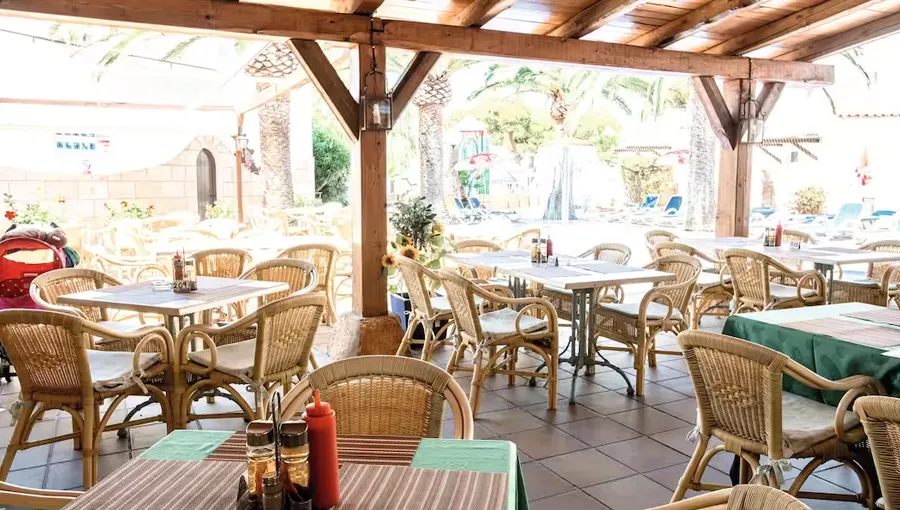 Talayot Apartments Menorca Restaurant