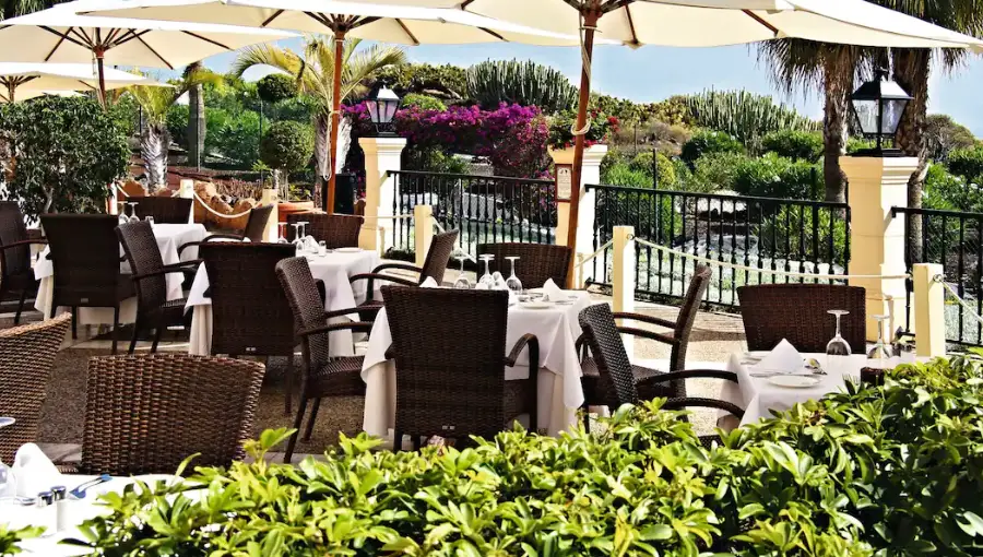 Bahia Principe Sunlight Hotel Tenerife Outdoor Dining