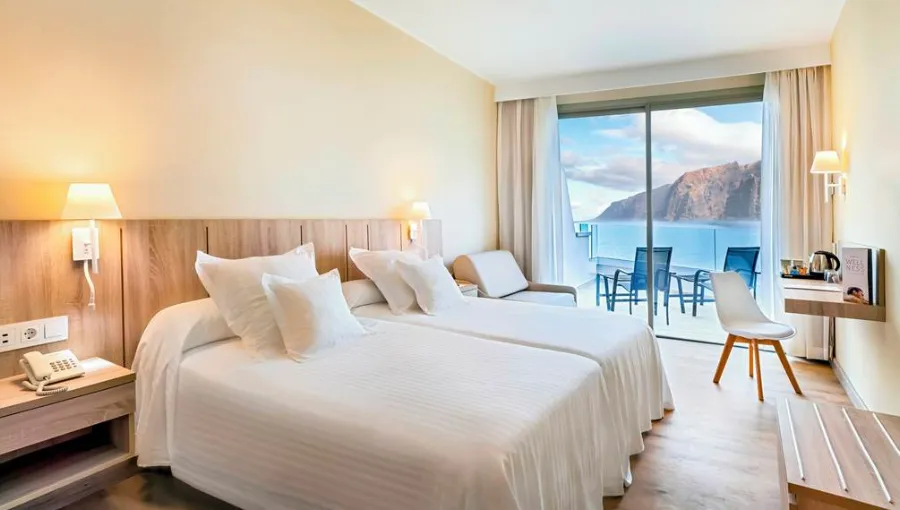 Barcelo Santiago Room