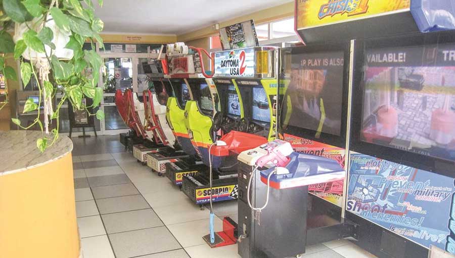 Laguna Park II arcade